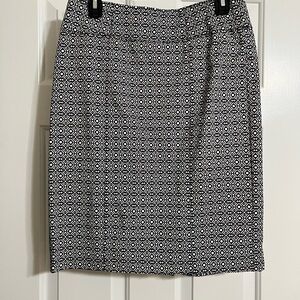 Kim Rogers Black and White Geometric Pencil Skirt
